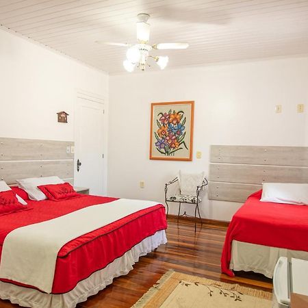 Hotel Pousada Casa Tasca Bento Goncalves Luaran gambar