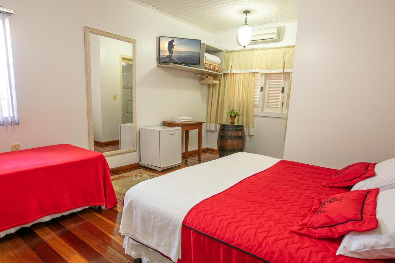 Hotel Pousada Casa Tasca Bento Goncalves Luaran gambar