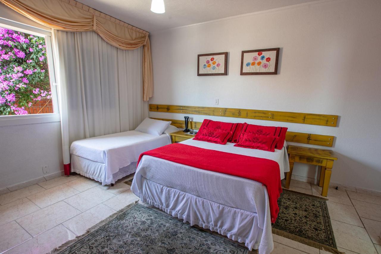 Hotel Pousada Casa Tasca Bento Goncalves Luaran gambar