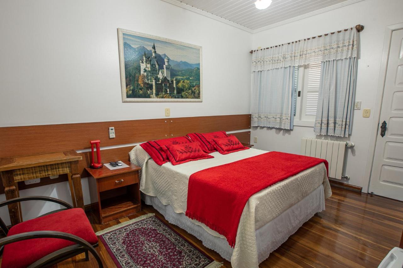 Hotel Pousada Casa Tasca Bento Goncalves Luaran gambar